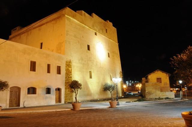مبيت وإفطار بورتو إمبيدوكْلي Costa Del Sol المظهر الخارجي الصورة
